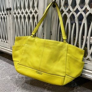 Coach Shoulder bag
